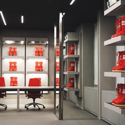 From Moon, to snow, to Moma